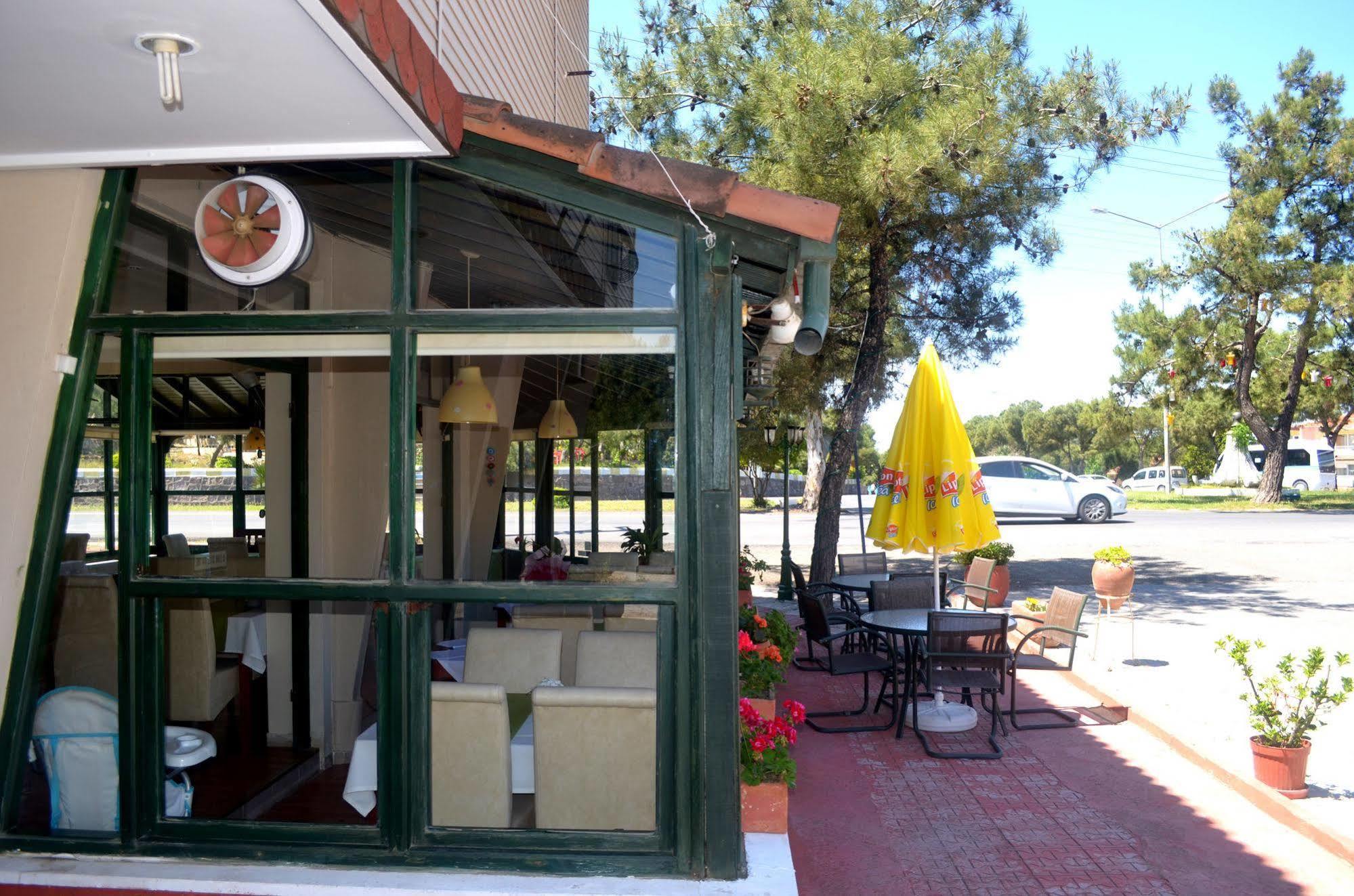 Silva Hotel Ayvalı Esterno foto