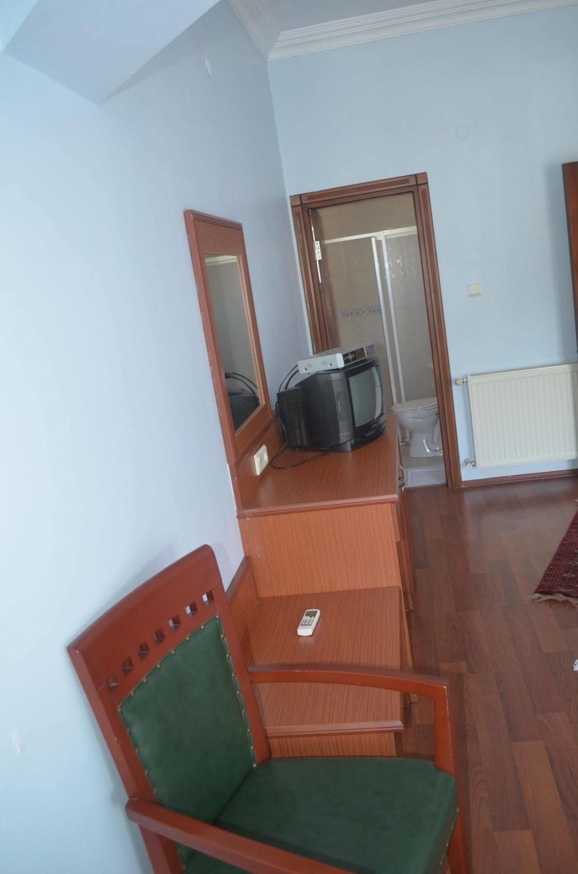 Silva Hotel Ayvalı Esterno foto